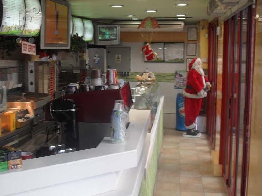Πωλείτε σε τιμή ευκαιρίας με πολύ καλό διακανονισμό, κατάστημα γρήγορου φαγητού με μεγάλο ...